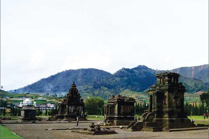 From Yogyakarta: Dieng Plateau Golden Sunrise Private Day Trip - An In-Depth Look at the Dieng Plateau Day Trip