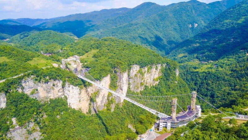 From Zhangjiajie: Canyon, Cave, and Lake Day Trip - Exploring the Itinerary: What Makes Each Stop Special