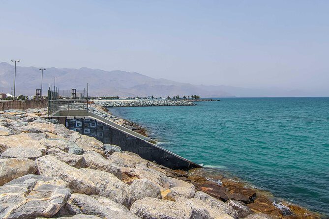 Fujairah Private day trip from Dubai with Lunch - Practical Tips for Travelers
