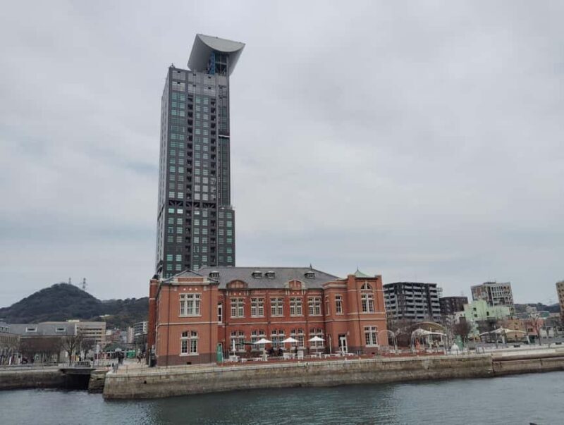 Fukuoka: Mojiko Nostalgic Port Cruise & Straits Adventure - Who Should Consider This Tour?