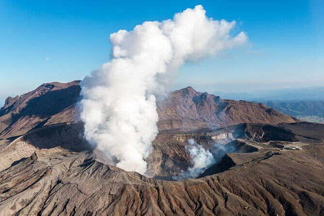 Fukuoka: Mount Aso Volcano, Kumamoto Castle, Grasslands Day Tour - FAQs
