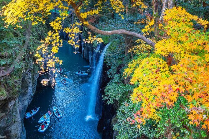 Fukuoka: Mt.Aso, Miyazaki, Takachiho Gorge boat/Beef Lunch Tour - Exploring Kyushu: A Full-Day Journey from Fukuoka