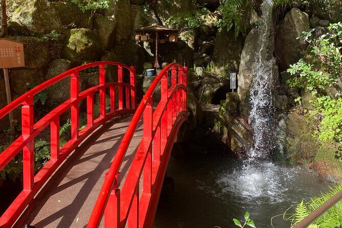 Fukuoka: Nanzoin Temple and Reclining Buddha Guided Tour - Who Should Consider This Tour?