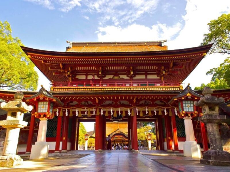 Fukuoka: Private Walking Tour with Local Guide - The Experience of a Guided Tour