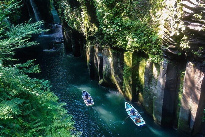 Fukuoka Takachiho Gorge, Amano Iwato and Scenic Train Tour - The Experience in Detail