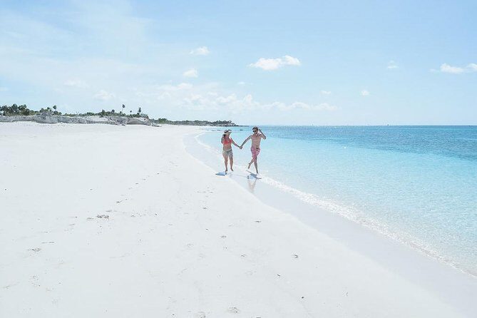Full day 7hours- beach bbq, snorkel, Iguana island, half moon bay pine cay, Fun! - The Sum Up: Who Will Love This Experience?