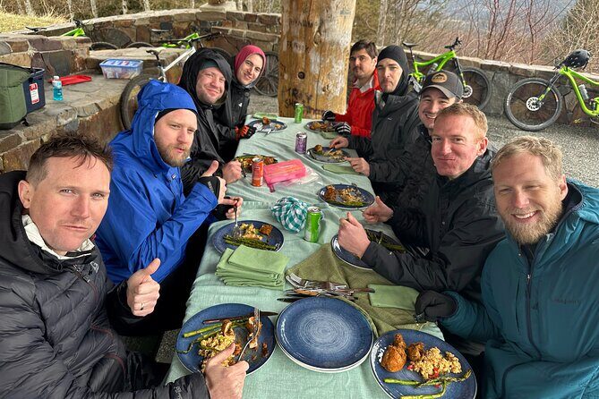Full Day All Inclusive Mountain Bike Tour from Seattle - Key Points