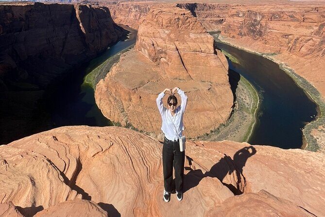 Full-Day Antelope Canyon and Horseshoe Bend Tour from Las Vegas - Return to Las Vegas
