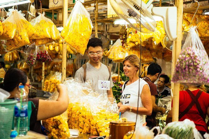 Full Day Bangkok PRIVATE City Tour With Locals - Wat Trimit & Wat Pho tickets - The Sum Up: Is This Tour Right for You?