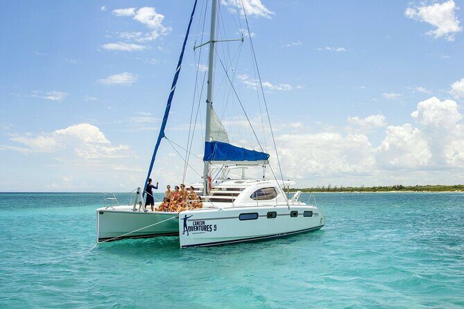 Full Day Boat Tour with Open Bar and Lunch in Riviera Maya - A Relaxing Day on the Water: Full Day Boat Tour with Open Bar and Lunch in Riviera Maya