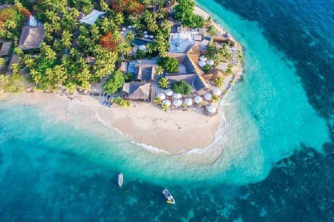 Full Day Castaway Island with Lunch - Key Points