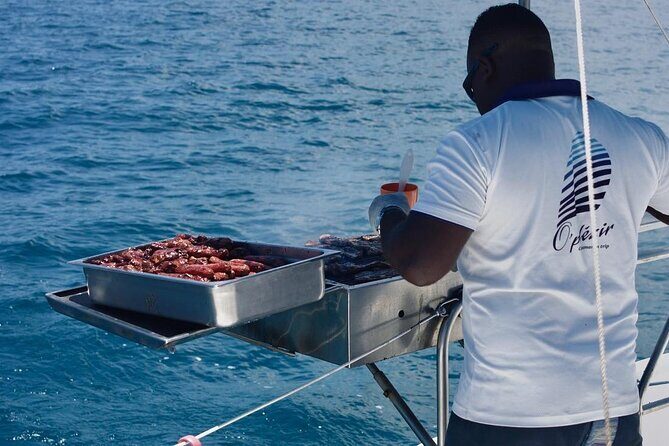 Full Day Catamaran Cruise on shared basis to Bénitiers Island - Who Might Want to Pass