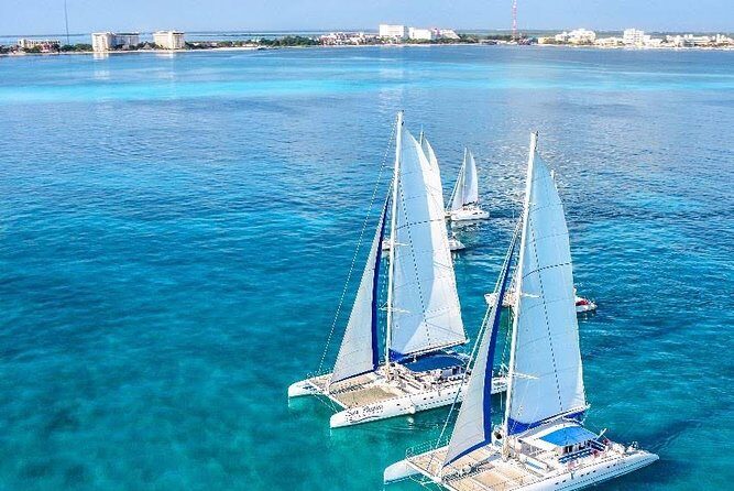Full-Day Catamaran Tour to Isla Mujeres from Cancun with Lunch - Key Points