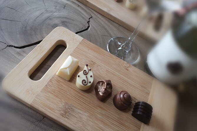 Full-Day Chocolate, Cheese, Olive and Wine Tour from Stellenbosch - An In-Depth Look at the Full-Day Experience