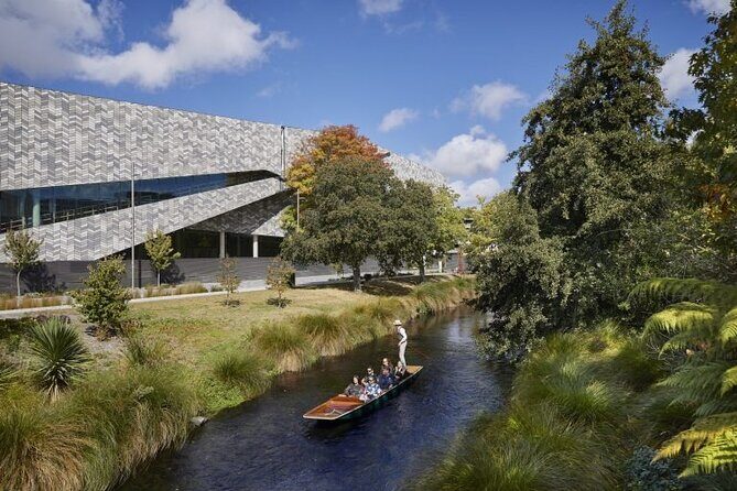 Full-day Christchurch Highlights Tour - Exploring Christchurch: What You Can Expect