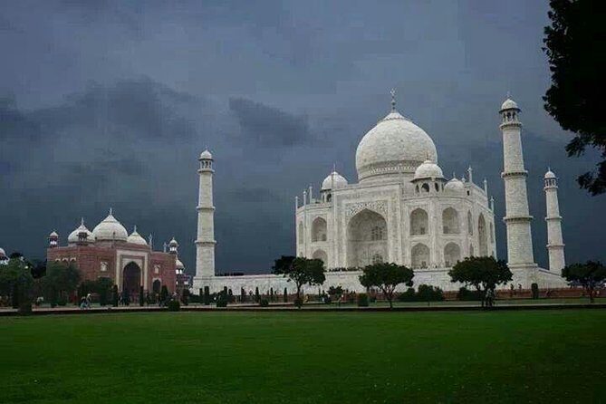 Full-Day City Tour of Agra visit The Taj Mahal, Agra Fort & Fatehpur Sikri - Key Points