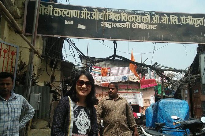 Full day city tour of Mumbai with guide & lunch - Authenticity, Convenience, and Value