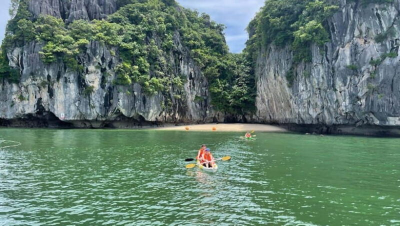 Full Day Cliff Jumping with Kayaking and Viet Hai village - Key Points