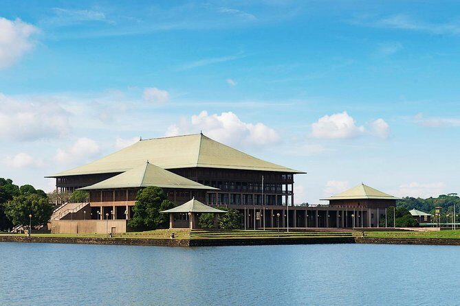 Full-Day Colombo City Tour (Private Car) - FAQs