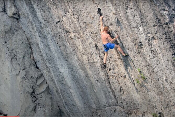 Full day deep water soloing - Kayaking in Cat Ba - Ha Long Bay. - Practical Details and Considerations