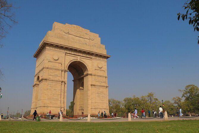 Full Day Delhi Sightseeing Tour by Public Transport - Transportation and Group Size