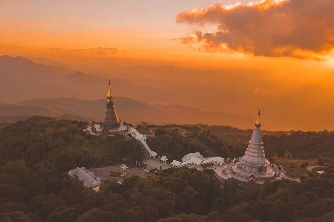 Full-Day Doi Inthanon National Park Tour with Trek and Pagodas - The Value of This Tour