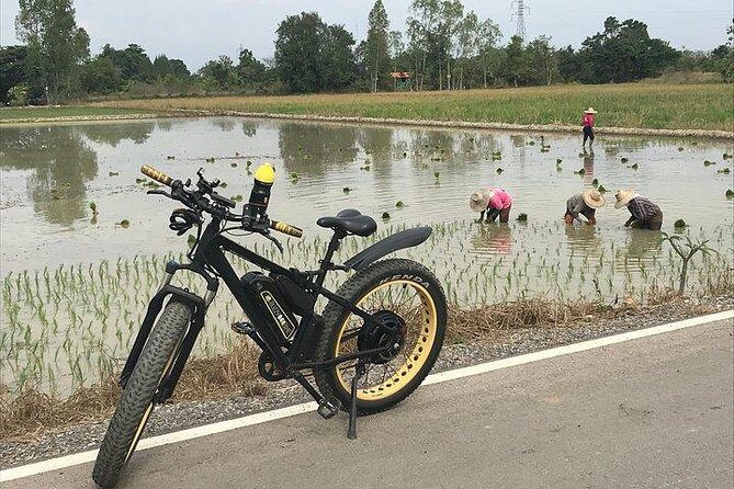 Full-day E-bike adventure Ping River and Nam Phrae (flat-hilly, GUIDED) - Exploring Chiang Mai’s Countryside on Electric Bikes