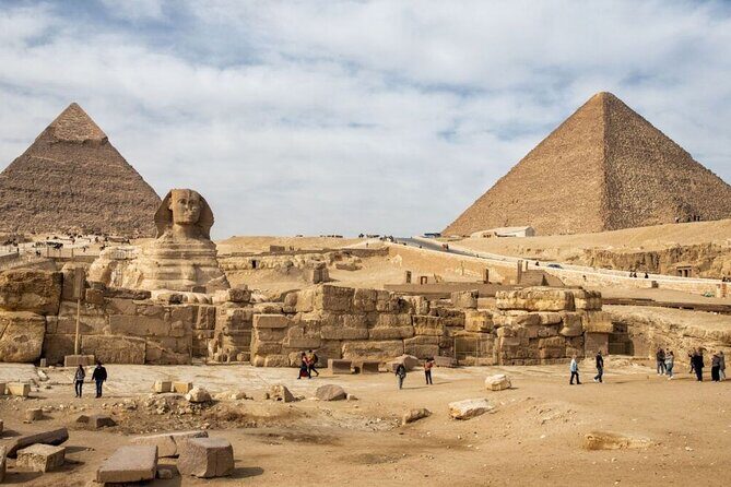 Full Day Egyptian Museum and Pyramids Private Tour from Hurghada - Seamless Transfer from Hurghada to Cairo