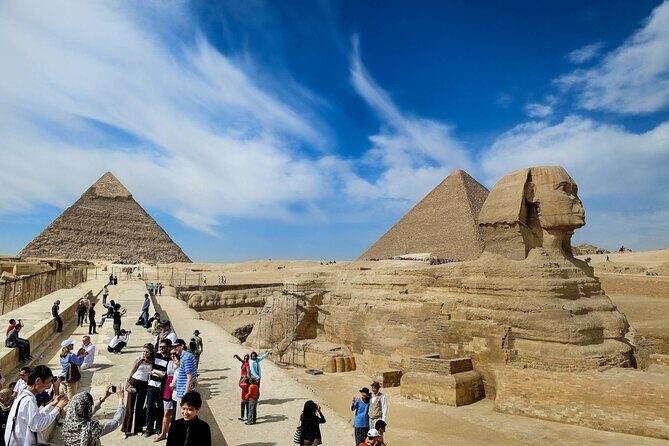 Full Day Egyptian Museum and Pyramids Private Tour from Hurghada - Lunch and Additional Flexibility
