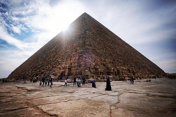 Full-Day Giza Pyramids Sphinx Sakkara Private Tour with Pickup - A Closer Look at the Tour Experience