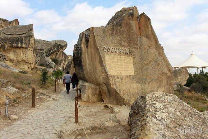Full day Gobustan & Absheron Tour (Group or Private) - Transport and Tour Structure