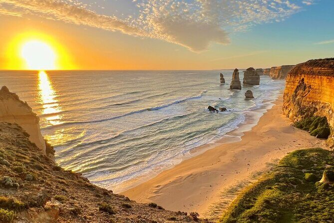 Full-Day Great Ocean Road and 12 Apostles Sunset Tour from Melbourne - Return Journey & Practicalities