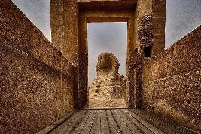 Full Day Guided tour to the Pyramids, Sphinx, Meidum And Dahshur - FAQ
