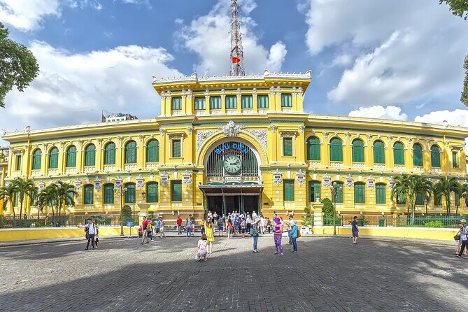 Full-Day Ho Chi Minh City Tour with Colonial Heritage & Chinatown - Who Is This Tour Best For?