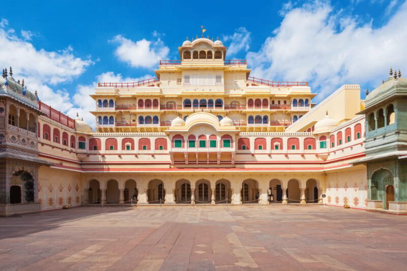 FULL DAY JAIPUR TOUR - Jantar Mantar: A Scientific Marvel