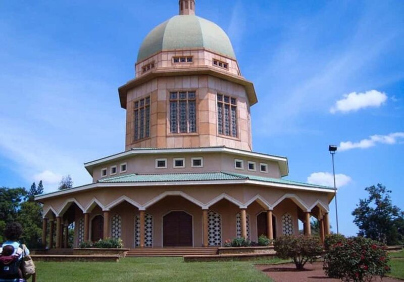 Full Day Kampala Religious Private Tour with Transfers - Key Points