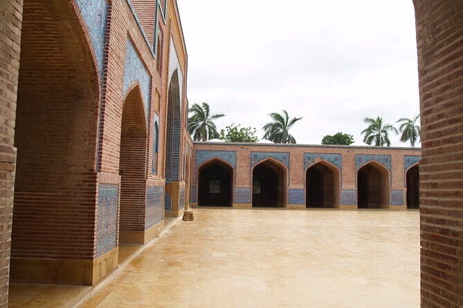 Full Day Karachi to Thatta Unesco Sites Tour - Key Points