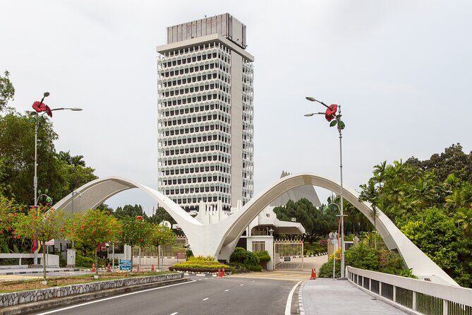 Full Day Kuala Lumpur City Tour with Petronas Twin Tower Tickets - Final Thoughts