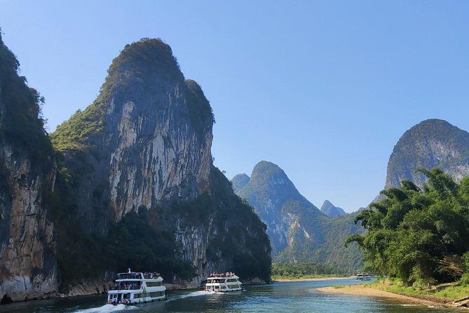 Full-Day Li-River Tour with the 4 Star Luxury Boat VIP Room and Liusanjie Show - Scenic Stops Along the Way