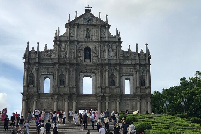 Full Day Macau Sightseeing Tour from Hong Kong (OW by HZM Bridge) - An In-Depth Look at the Macau Day Trip