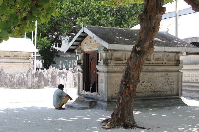 Full Day Male' Walking Tour - Key Points