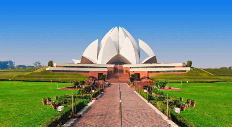 Full Day New and Old Delhi City Tour - Lunch Break: A Taste of Delhi