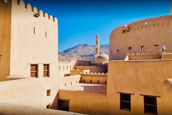 Full-Day Nizwa Fort, Bahla Fort and Jabreen Castle Private Tour - Authentic Experiences and Cultural Insights
