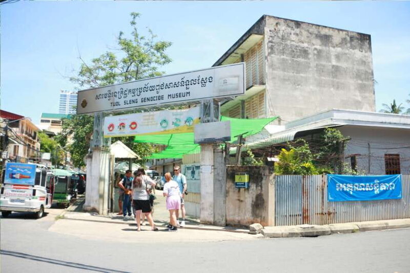 Full Day Phnom Penh City Tour with Private vehicle and guide - An Introduction to Phnom Penh’s Rich Tapestry