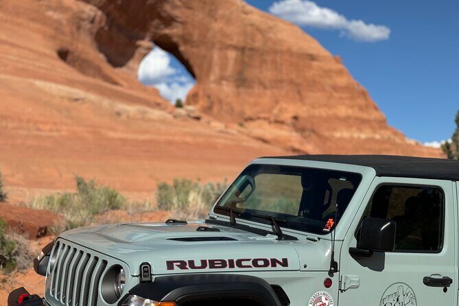 Full Day Private 4x4 Guided Jeep Experience in Moab - Exploring the Trails of Moab: What to Expect