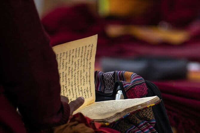 Full-Day Private Bodh Gaya Spirituality Tour from Varanasi - Key Points