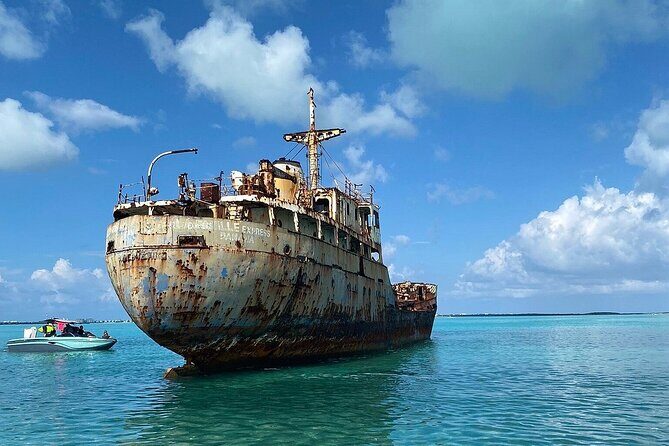 Full Day Private Charter Tour Turks and Caicos - Key Points
