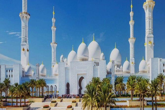 Full-Day Private Guided Tour to Abu Dhabi - How the Tour Feels in Practice