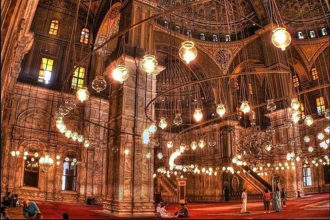 Full-Day Private Guided Tour to Egyptian Museum, Citadel of Saladin and Old Cairo Churches - A Detailed Look at the Tour Experience