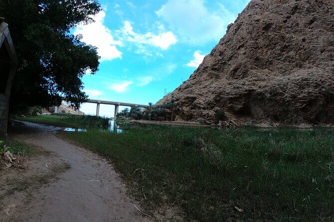 Full-day Private Guided Wadi Shab Tour in Oman - An In-Depth Look at the Wadi Shab Tour